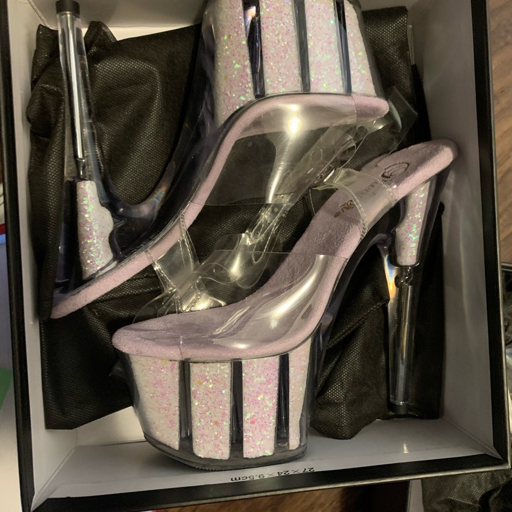 Stripper shoes